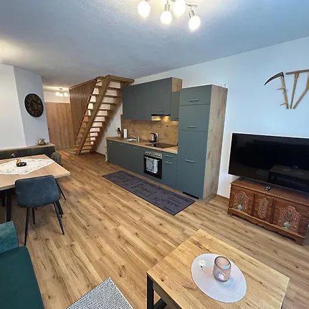 Apartament Kirchenschlosser Hermagor-Pressegger See