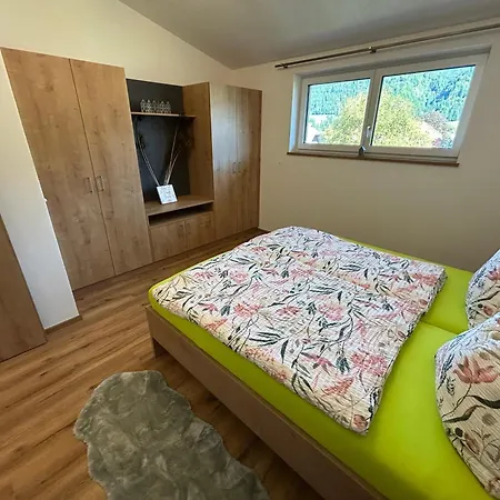 Kirchenschlosser Apartament